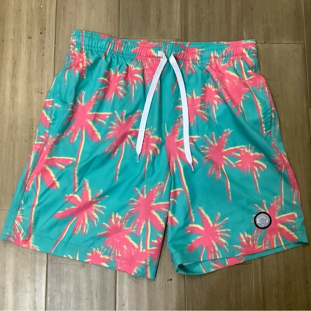 Brooklyn Kent volley swim trunks size Small